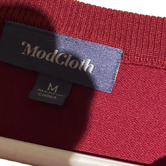 NWOT Burgundy ModCloth Wide Neck Sweater - Picture 5 of 7